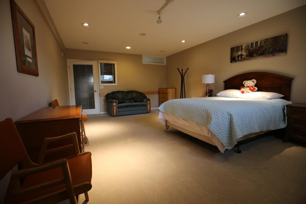 Ming'S Homestay YYC Exterior foto